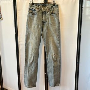 Levi’s light wash jeans